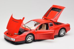 Ferrari Testarossa Rouge Bburago 1:18 3019 Métal Moulé — image 2 sur 8