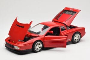 Ferrari Testarossa Rouge Hot Wheels 1:18 23918 Métal Moulé — image 2 sur 8