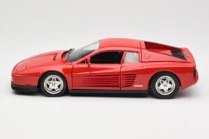 Ferrari Testarossa Rouge Hot Wheels 1:18 23918 Métal Moulé — image 4 sur 8