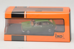 Fiat 127 Vert IXO 1:43 CLC607N Métal Moulé — image 4 sur 4