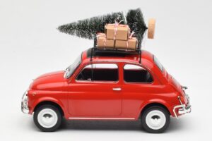 Fiat 500 L Rouge Christmas Norev 1:18 187779 Métal Moulé — image 3 sur 6