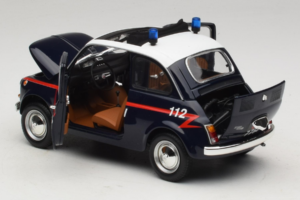 Fiat 500L Carabinieri Minichamps 1:18 150121690 Métal Moulé — image 5 sur 8