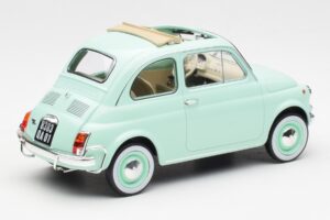 Fiat 500L Bleu Pastel Norev 1:18 187777 Métal Moulé — image 2 sur 6