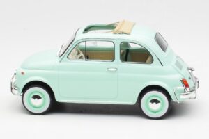 Fiat 500L Bleu Pastel Norev 1:18 187777 Métal Moulé — image 3 sur 6