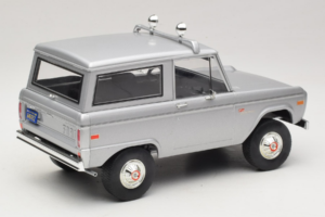 Ford Bronco Speed Movie GreenLight 1:18 19074 Métal Moulé — image 3 sur 7