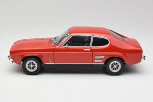 Ford Capri Mk1 1700 GT Rouge Minichamps 1:18 180089001 Métal Moulé — image 4 sur 8
