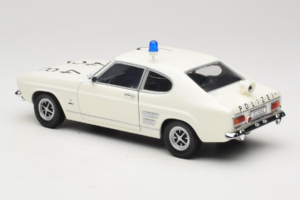 Ford Capri Autobahnpolizei Dusseldorf Minichamps 1:18 150089090 Métal Moulé — image 7 sur 8