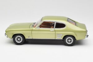 Ford Capri Mk1 Vert Clair Métallisé Minichamps 1:18 18008900 Métal Moulé — image 4 sur 8