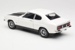 Ford Capri Mk1 RS 2600 Blanc Noir Minichamps 1:18 150089078 Métal Moulé — image 7 sur 8
