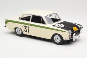 Ford Cortina Lotus #31 J. Ickx / G. Staepelaere Marathon de la Route 1966 MCG 1:18 MCG18436R Métal Moulé — image 4 sur 6