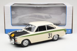 Ford Cortina Lotus #31 J. Ickx / G. Staepelaere Marathon de la Route 1966 MCG 1:18 MCG18436R Métal Moulé — image 6 sur 6