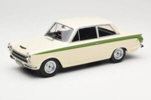 Ford Cortina Lotus White & Green Stripe MCG 1:18 MCG18434 Métal Moulé