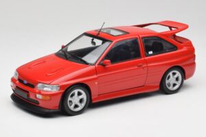 Ford Escort RS Cosworth Radiant Rouge Minichamps 1:18 150089021 Métal Moulé