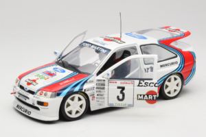 Ford Escort RS Cosworth Martini #3 1000 Miglia 1995 UT Models 1:18 39550 Métal Moulé — image 2 sur 8