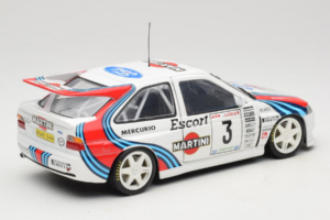 Ford Escort RS Cosworth Martini #3 1000 Miglia 1995 UT Models 1:18 39550 Métal Moulé — image 3 sur 8