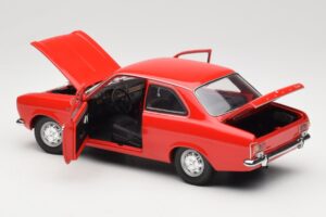 Ford Escort Mk1 Street Rouge Minichamps 1:18 100081001 Métal Moulé — image 5 sur 8