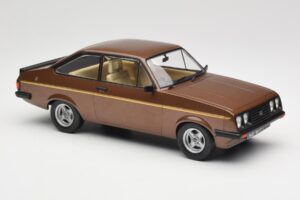 Ford Escort Mk2 RS 2000 Brown Metallic MCG 1:18 MCG18530 Métal Moulé — image 4 sur 6