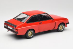 Ford Escort Mk2 RS 2000 X-Pack Monaco Rouge MCG 1:18 MCG18352 Métal Moulé — image 2 sur 6