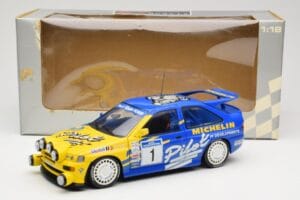 Ford Escort Mk5 RS Cosworth #1 M. Wilson / B. Thomas Michelin Champion 1994 UT Models 1:18 180948291 Métal Moulé — image 8 sur 8