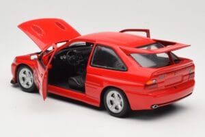 Ford Escort Mk5 RS Cosworth Rouge UT Models 1:18 180082102 Métal Moulé — image 5 sur 8