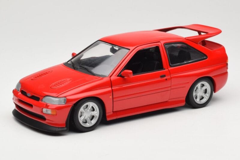 Ford Escort Mk5 RS Cosworth Rouge UT Models 1:18 180082102 Métal Moulé
