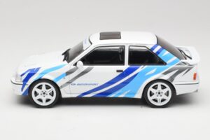 Ford Escort Mk4 RS Turbo S2 Blanc Avec Décor MCG 1:18 MCG18547R Métal Moulé — image 3 sur 6