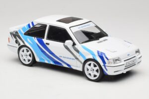 Ford Escort Mk4 RS Turbo S2 Blanc Avec Décor MCG 1:18 MCG18547R Métal Moulé — image 4 sur 6