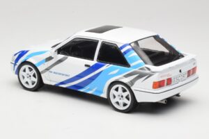 Ford Escort Mk4 RS Turbo S2 Blanc Avec Décor MCG 1:18 MCG18547R Métal Moulé — image 5 sur 6