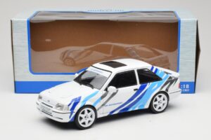 Ford Escort Mk4 RS Turbo S2 Blanc Avec Décor MCG 1:18 MCG18547R Métal Moulé — image 6 sur 6