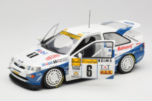 Ford Escort RS Cosworth Mobil 1 #6 F. Delecour / D. Grataloup Rally Monte Carlo Winner 1994 UT Models 1:18 180948106 Métal Mo — image 2 sur 8