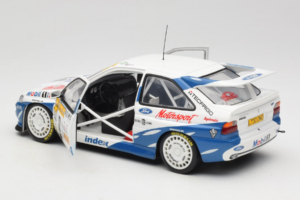 Ford Escort RS Cosworth Mobil 1 #6 F. Delecour / D. Grataloup Rally Monte Carlo Winner 1994 UT Models 1:18 180948106 Métal Mo — image 5 sur 8