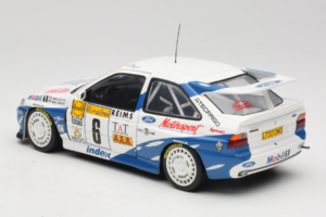 Ford Escort RS Cosworth Mobil 1 #6 F. Delecour / D. Grataloup Rally Monte Carlo Winner 1994 UT Models 1:18 180948106 Métal Mo — image 7 sur 8