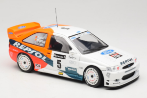 Ford Escort RS Cosworth Repsol #5 C. Sainz / L. Moya RAC Rally 1997 UT Models 1:18 39750 Métal Moulé — image 6 sur 8