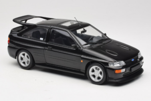 Ford Escort RS Cosworth Black Metallic Minichamps 1:18 150089020 Métal Moulé — image 6 sur 8
