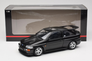 Ford Escort RS Cosworth Black Metallic Minichamps 1:18 150089020 Métal Moulé — image 8 sur 8