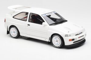 Ford Escort RS Cosworth Group A Blanc Otto 1:18 OT1025 Résine — image 4 sur 6