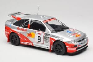 Ford Escort RS Cosworth #9 A. Vatanen Rally Acropolis 1994 IXO 1:18 18RMC108 Métal Moulé — image 4 sur 6
