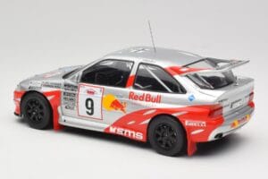 Ford Escort RS Cosworth #9 A. Vatanen Rally Acropolis 1994 IXO 1:18 18RMC108 Métal Moulé — image 5 sur 6
