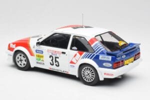 Ford Escort RS Turbo #35 AcD STH Hunsruck Rally 1985 MCG 1:18 MCG18422 Métal Moulé — image 5 sur 6