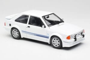 Ford Escort RS Turbo Blanc MCG 1:18 MCG18419 Métal Moulé — image 4 sur 6