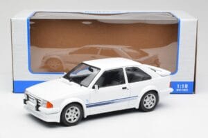 Ford Escort RS Turbo Blanc MCG 1:18 MCG18419 Métal Moulé — image 6 sur 6