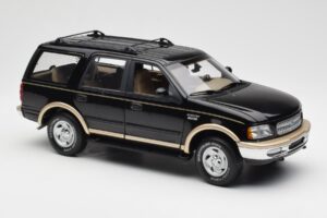 Ford Expedition Eddie Bauer Noir UT Models 1:18 22710 Métal Moulé
