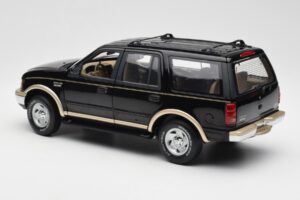 Ford Expedition Eddie Bauer Noir UT Models 1:18 22710 Métal Moulé — image 6 sur 7