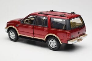 Ford Expedition Eddie Bauer Rouge Métallique UT Models 1:18 22711 Métal Moulé — image 7 sur 8