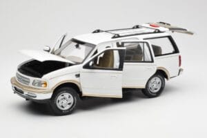 Ford Expedition Eddie Bauer Blanc UT Models 1:18 22712 Métal Moulé — image 2 sur 8