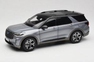 Ford Explorer Gris OEM 1:18 FORD2020 Métal Moulé
