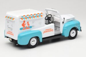 Ford F-1 Howard Johnson's Ice Cream Road Signature 1:18 92229 Métal Moulé — image 2 sur 6