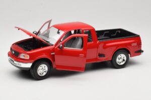 Ford F-150 Flareside SuperCab Rouge Mira 1:18 6217 Métal Moulé — image 2 sur 8