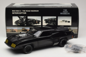Ford Falcon XB Interceptor Mad Max 2 The Road Warrior AUTOart 1:18 72745 Métal Moulé — image 8 sur 8