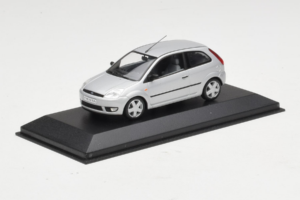 Ford Fiesta Mk5 2-Door Argent Minichamps 1:43 FIESTA003 Métal Moulé — image 2 sur 4